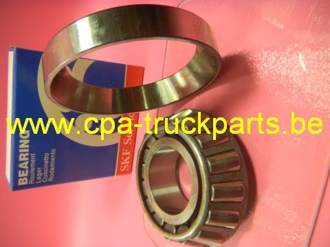 Roulement SKF H913842 - H913810 - QCL7C *** SKF H 913842/H 913810 Bearing