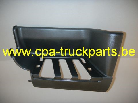 Boîtier de Marche Inférieure Gauche VOLVO TRUCKS 20529638 Marche pied VOLVO 20529638