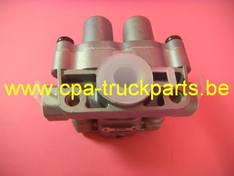 Soupape 4 Voies Volvo 21811707 Soupape 4 Voies Volvo 21811707