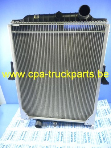 Radiateur d'eau VOLVO 3183983